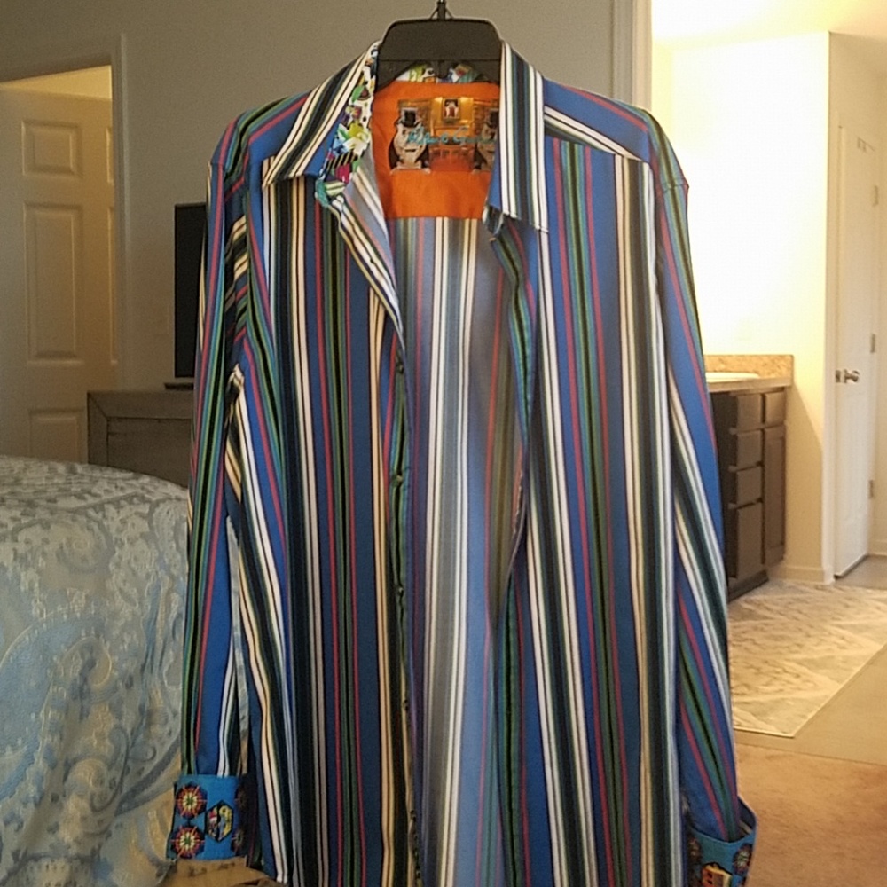 Robert Graham Button Up